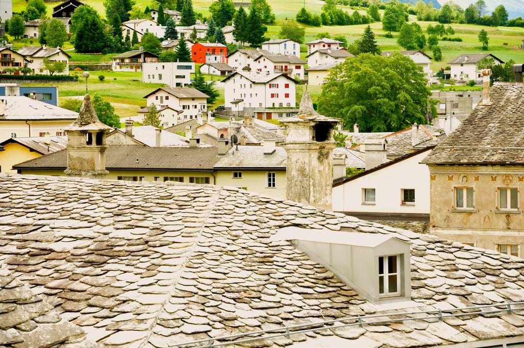 Poschiavo Suisse Hotel & Traditional Fondue Stube Exterior foto